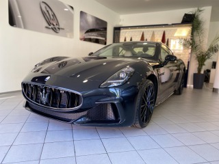 Maserati GranTurismo V6 550HP TROFEO