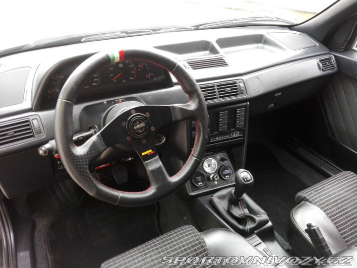 Alfa Romeo Ostatní modely 155 Q4 Turbo 1996