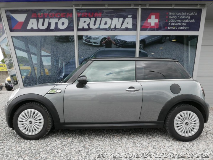 Mini Cooper One 1,4i England edition 2009