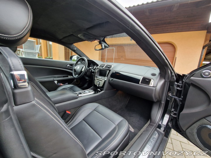 Jaguar XKR V8 510 PS BLACK EDITION 2011