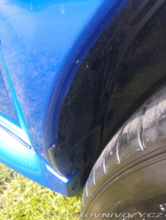 Subaru Impreza STI JDM RHD krásná 2003 2003