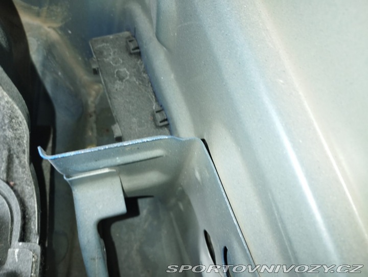 Subaru Impreza STI JDM RHD krásná 2003 2003