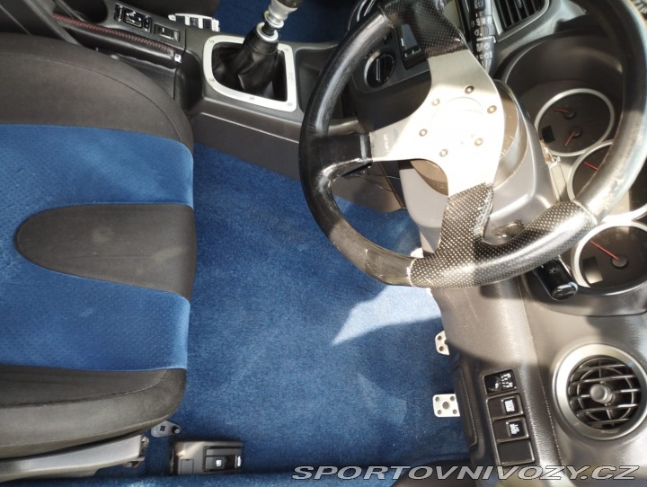 Subaru Impreza STI JDM RHD krásná 2003 2003