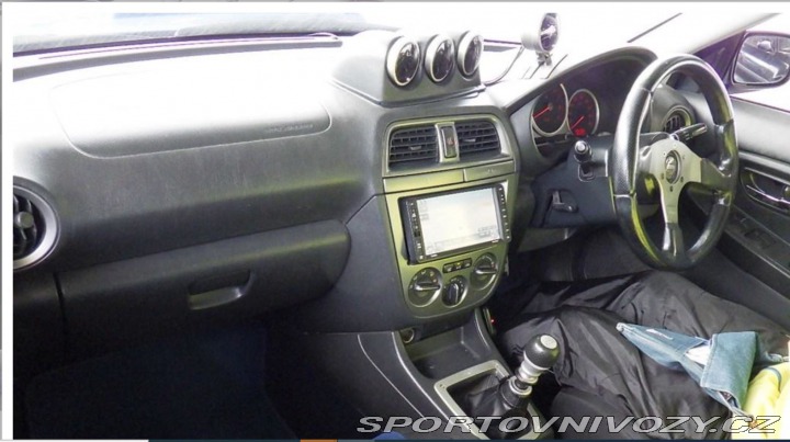 Subaru Impreza STI JDM RHD krásná 2003 2003