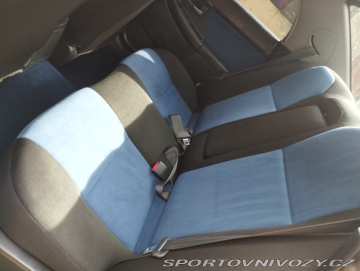 Subaru Impreza STI JDM RHD krásná 2003 2003