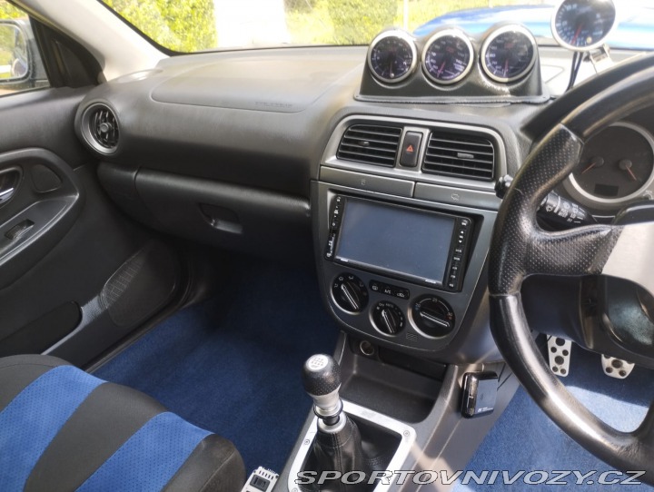 Subaru Impreza STI JDM RHD krásná 2003 2003