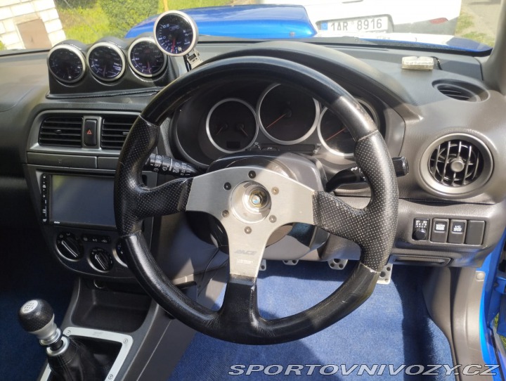 Subaru Impreza STI JDM RHD krásná 2003 2003