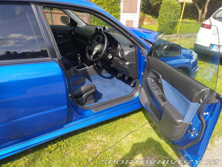 Subaru Impreza STI JDM RHD krásná 2003 2003