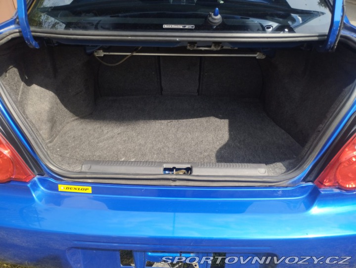 Subaru Impreza STI JDM RHD krásná 2003 2003