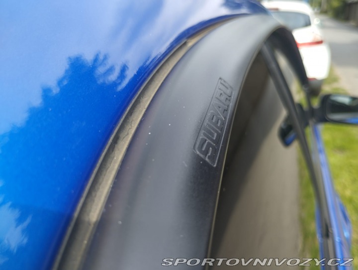 Subaru Impreza STI JDM RHD krásná 2003 2003