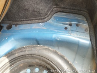 Subaru Impreza STI JDM RHD krásná 2003 2003
