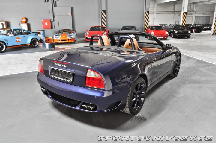 Maserati Spyder 2004