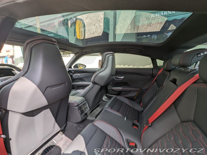 Audi RS e-tron GT 2022