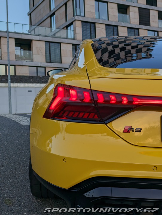 Audi RS e-tron GT 2022