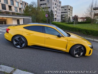 Audi RS e-tron GT  2022
