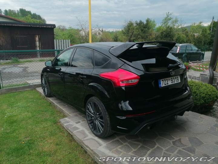 Ford Focus RS  2017