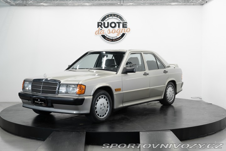 Mercedes-Benz E 190 2.3 16V 1985