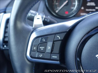 Jaguar F-Type 5,0 S/C SVR, 575HP,AWD,ČR 2017