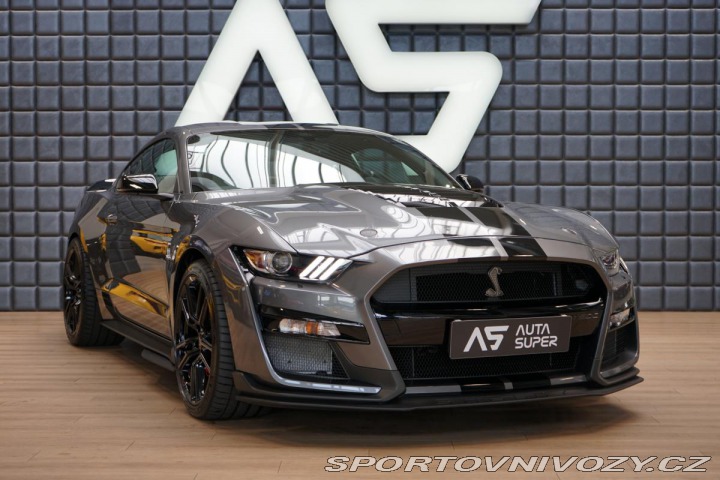Ford Mustang Shelby GT500 Recaro B&