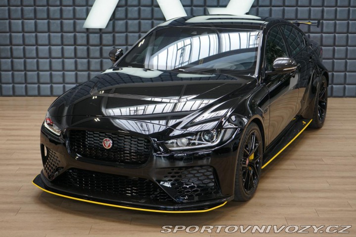 Jaguar XE SV Project8 AWD Track-Pac 2019