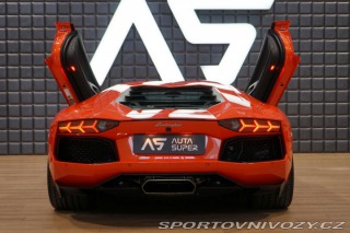 Lamborghini Aventador LP700-4 V12 515kW LIFT 1. 2015