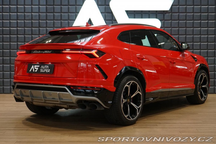 Lamborghini Urus B&O Masáž ADAS Záruka 2019