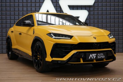 Lamborghini Urus Akrapovič ADAS B&O Zá