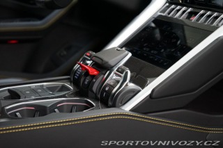 Lamborghini Urus Akrapovič ADAS B&O Zá 2020
