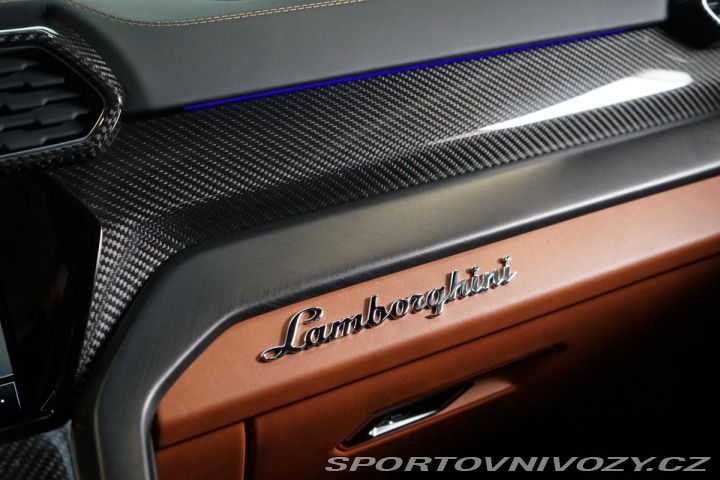 Lamborghini Urus Ad-Pers. B&O Carbon Q 2021