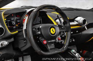 Ferrari 812 Superfast  V12, lift, car 2020
