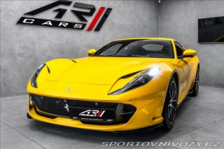Ferrari 812 Superfast  V12, lift, car 2020