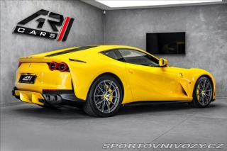 Ferrari 812 Superfast  V12, lift, car 2020