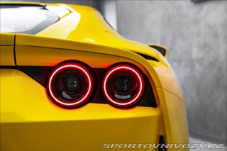 Ferrari 812 Superfast  V12, lift, car 2020