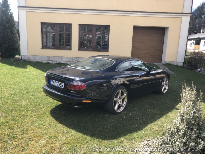 Jaguar XKR 2003