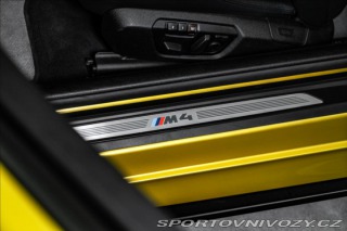 BMW M4 Manuál, Akrapovič, Karbon 2015
