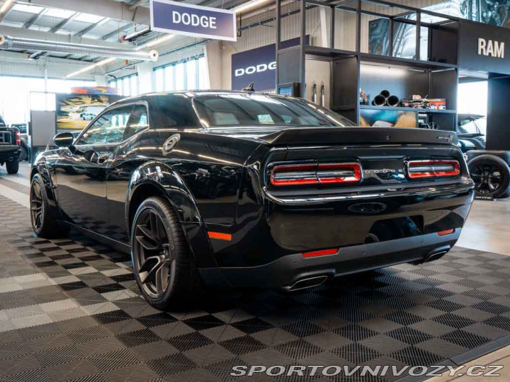 Dodge Challenger 6.4 Scat Pack 392 Widebod 2024