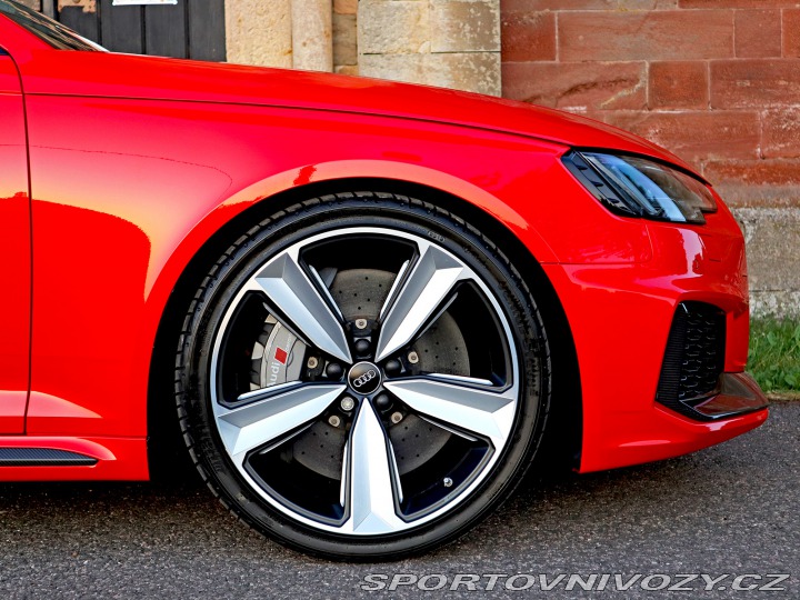 Audi RS4 2.9BiTurbo 450PS LED-MATR 2018