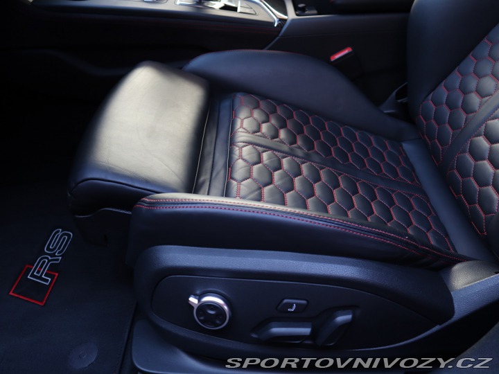 Audi RS4 2.9BiTurbo 450PS LED-MATR 2018