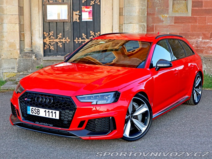 Audi RS4 2.9BiTurbo 450PS LED-MATR 2018