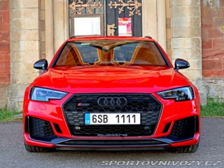 Audi RS4 2.9BiTurbo 450PS LED-MATR 2018