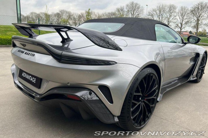 Aston Martin Vantage V12 Roadster One of 249 2023