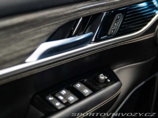 Ostatní značky Ostatní modely Jeep Wagoneer 5.7 Wagoneer V8, HeadUp 2023