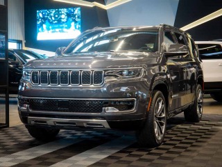   Jeep Wagoneer 5.7 Wagoneer V8, HeadUp