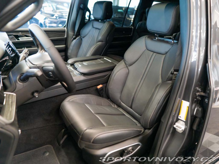 Ostatní značky Ostatní modely Jeep Wagoneer 5.7 V8, HeadUp 2024