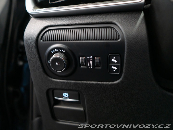 Ostatní značky Ostatní modely Jeep Wagoneer 5.7 V8, HeadUp 2024