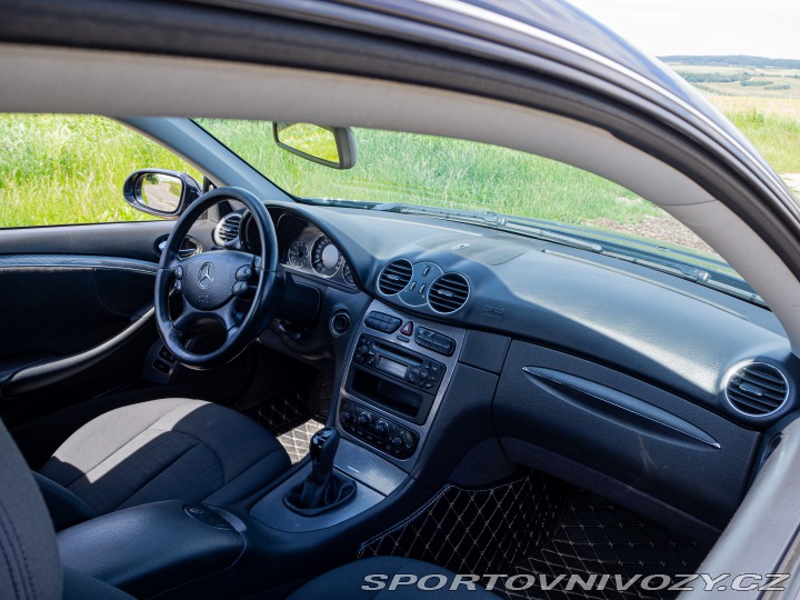 Mercedes-Benz CLK 200 K (W209) 2003