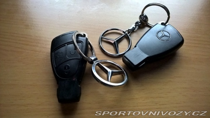 Mercedes-Benz CLK 200 K (W209) 2003