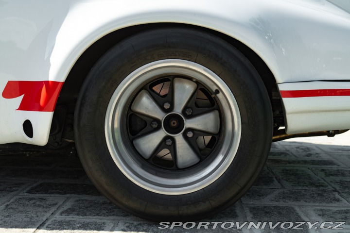 Porsche 911 2.4 T aggiornato RSR 1973