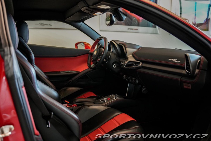 Ferrari 458 Italia 2012