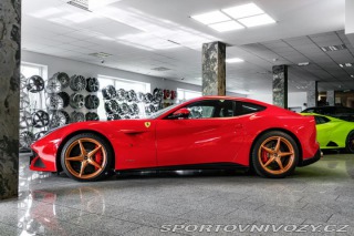 Ferrari F12berlinetta CARBON/LIFT/EL.SEATS/WARR 2016